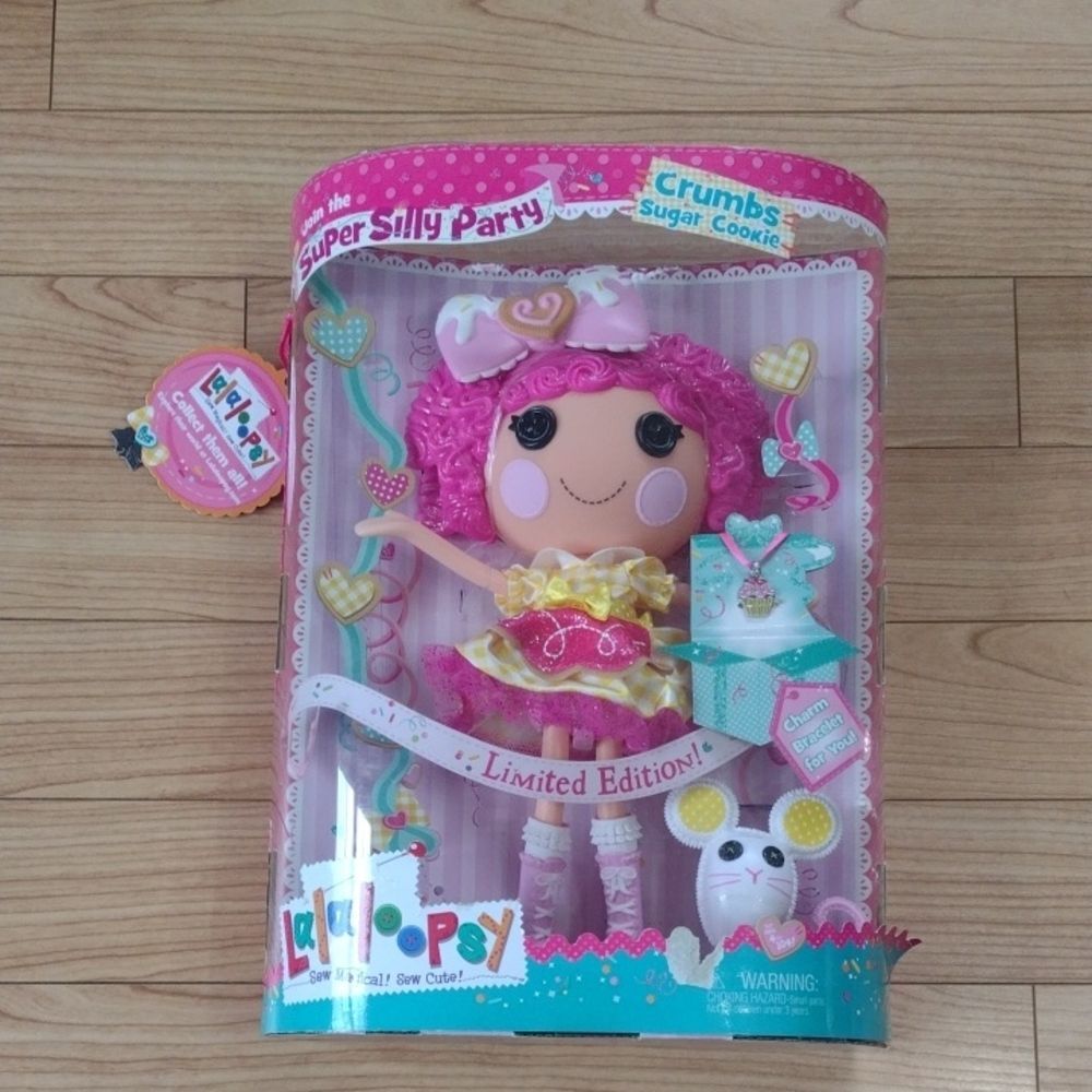MGA Entertainment Lalaloopsy Super Silly Party Crumbs Sugar Cookie Doll 13" New